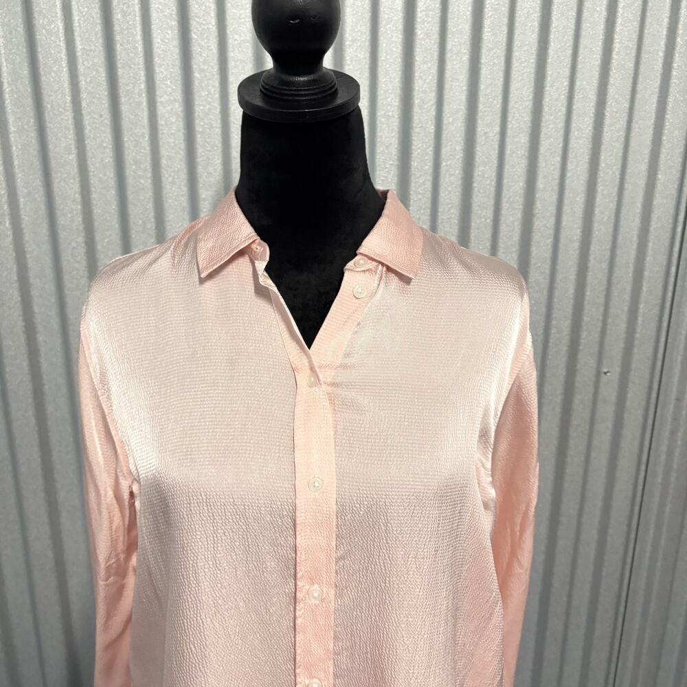 Everlane Shirt Women 6 Pink Textured Button Down Long Sleeve Relaxed Viscose NWT - Picture 6 of 13